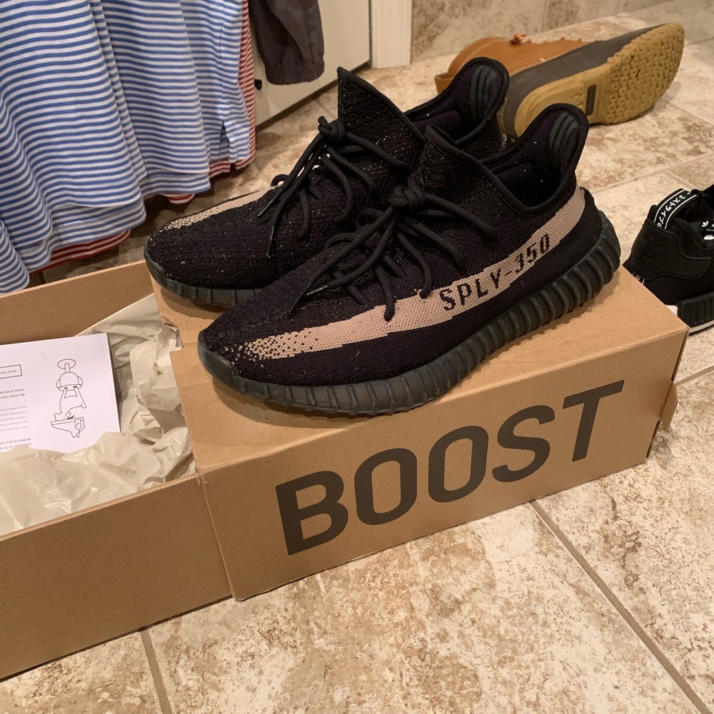 Olive Yeezy boost 250 v2